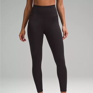 Wunder Train High-Rise Tight with Pockets 25"